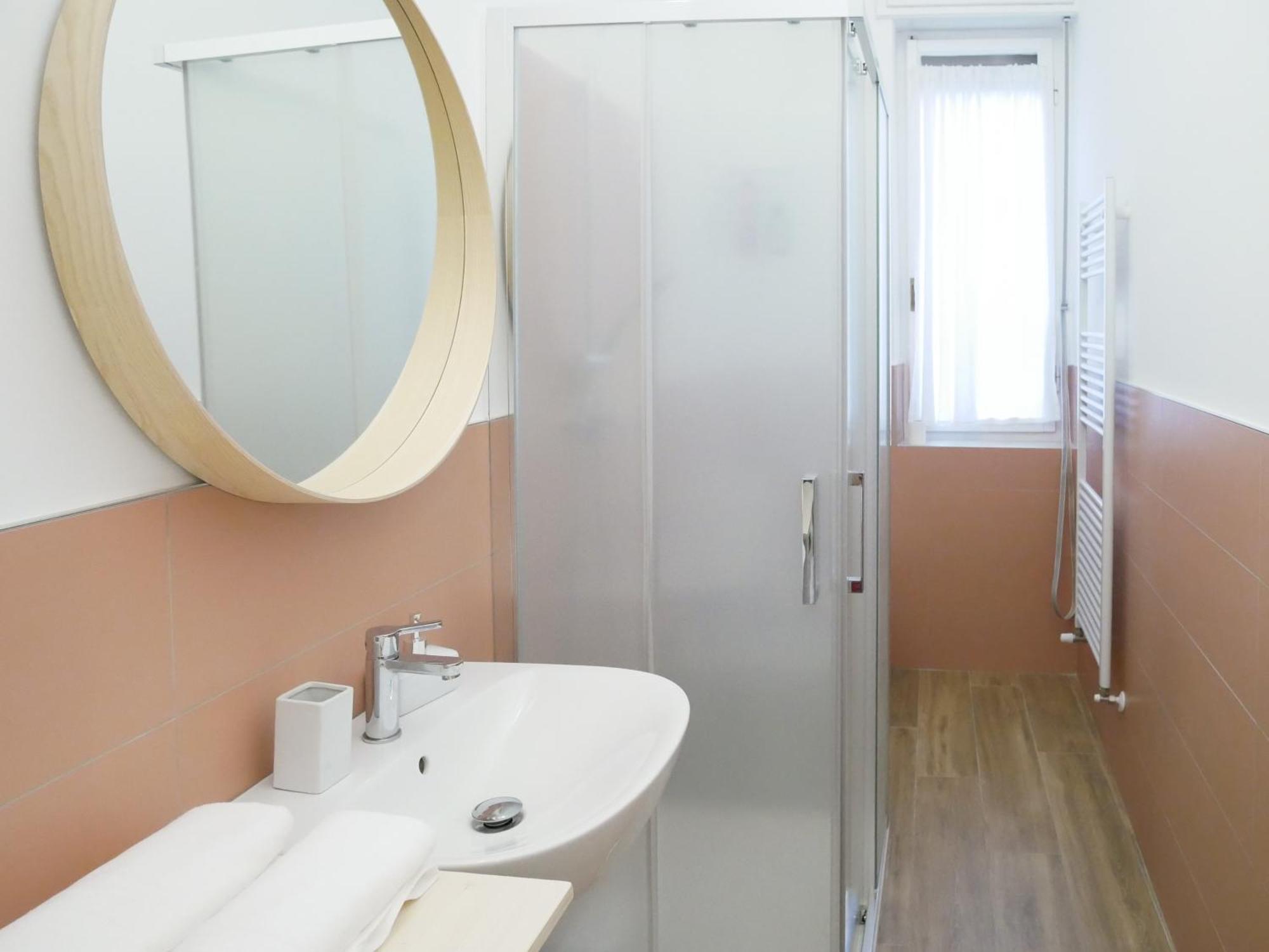 Anita Bnb Rimini Apartment ภายนอก รูปภาพ